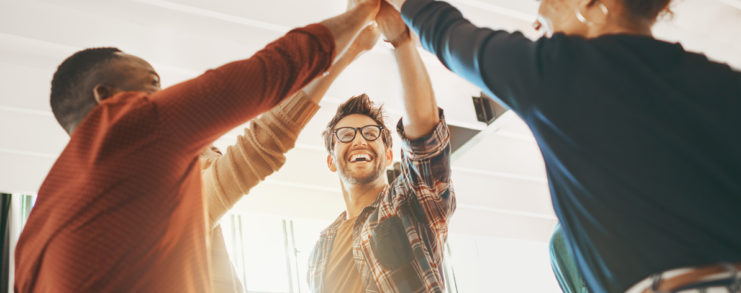 The Good, the Bad, and the Best: 3 Sample Employee Recognition Programs to Strengthen Your Own