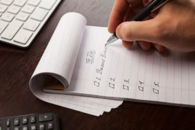 Start your day by making to-do lists to prioritize your work.
