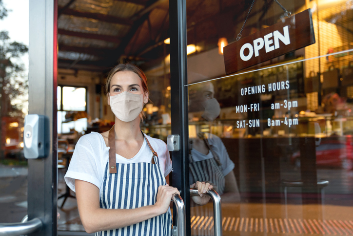 6 Ways to Help Restaurants During COVID-19